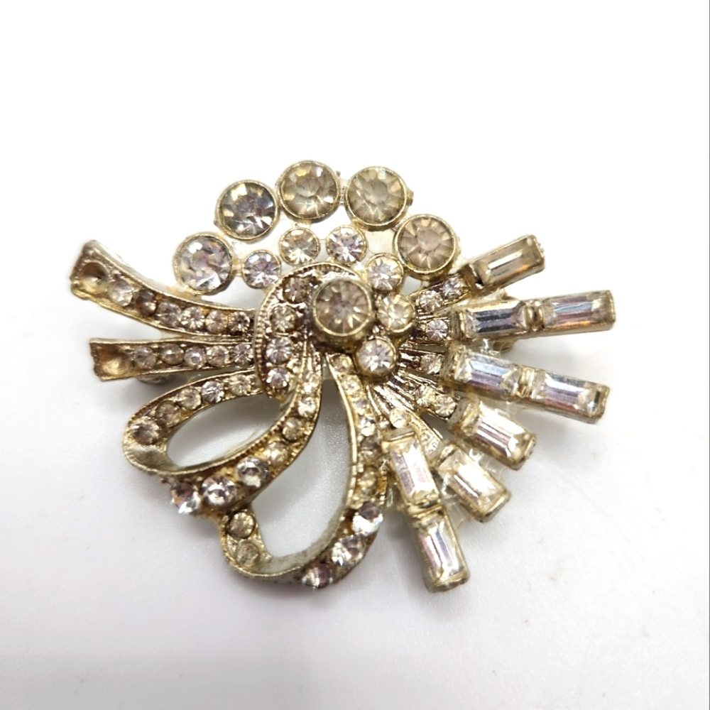 Cubic Zirconia diamond costume jewelry brooch.